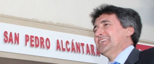 Juan Luis Mena, único concejal sampedreño en el Ayuntamiento de Marbella.